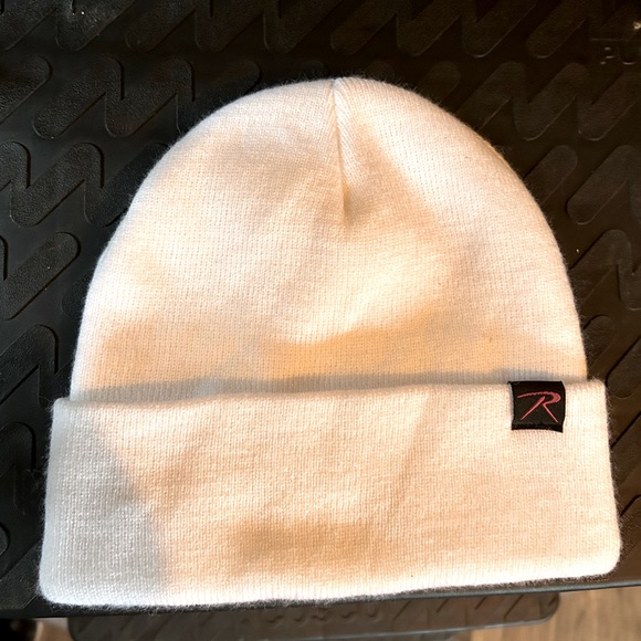 Rothco white cuffed beanie - Picture 1 of 1
